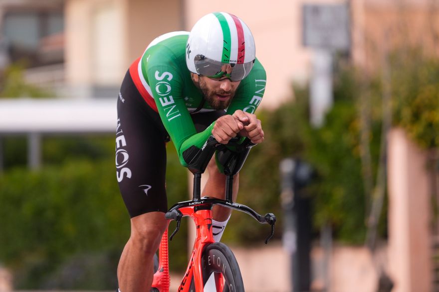 Tirreno-Adriatico edizione 60:  Ganna e il fulmine tricolore